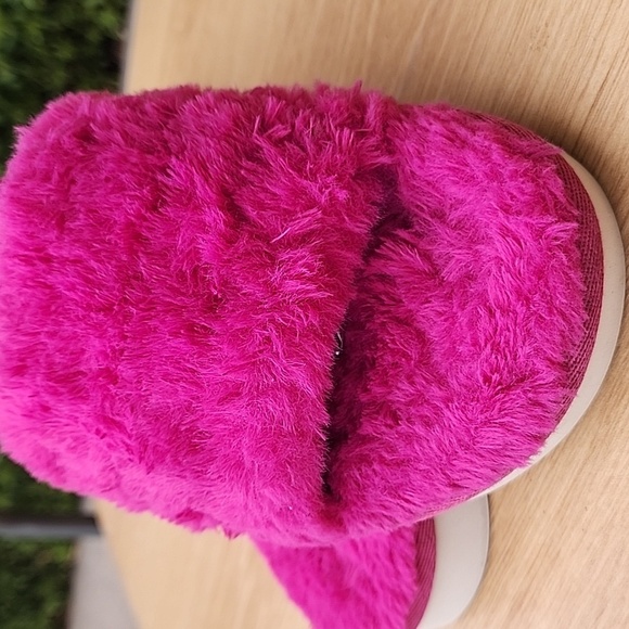 Koolaburra by UGG Kid's Backstrap Slide Sandals Fuzz'n Raspberry Rose Size US 4 - Picture 6 of 13